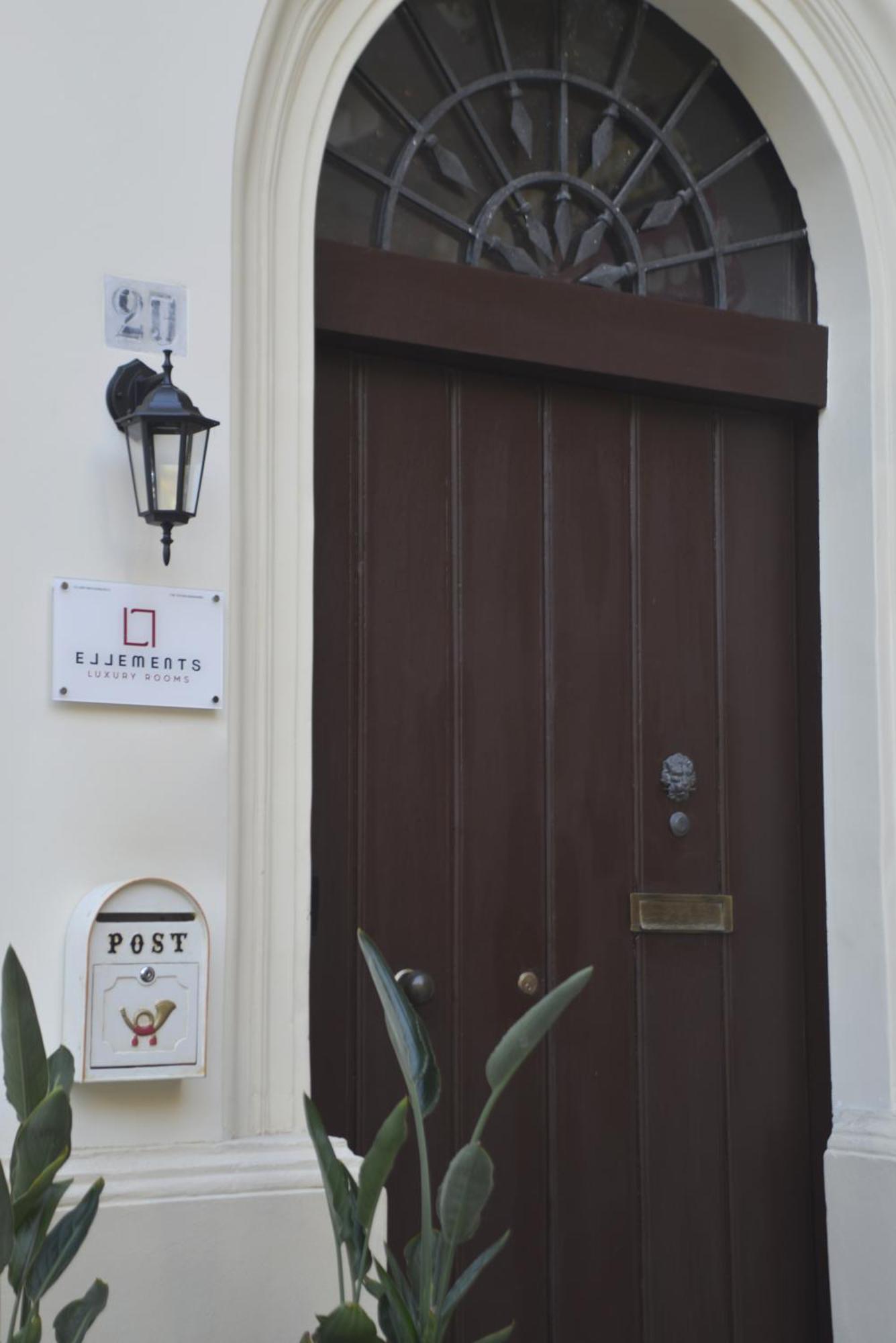 Ellements - Luxury Rooms Brindisi Exterior foto